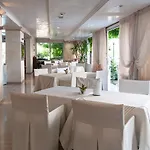 Mauritius Sentirsi A Casa 3* Riccione