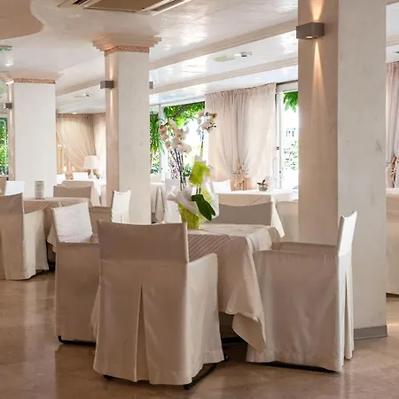 Hotell Mauritius Sentirsi A Casa Riccione