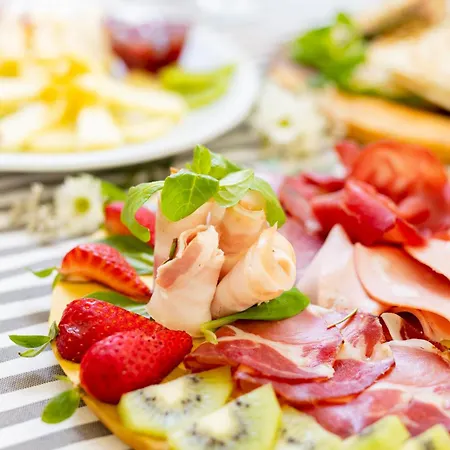 Mauritius Sentirsi A Casa 里乔内